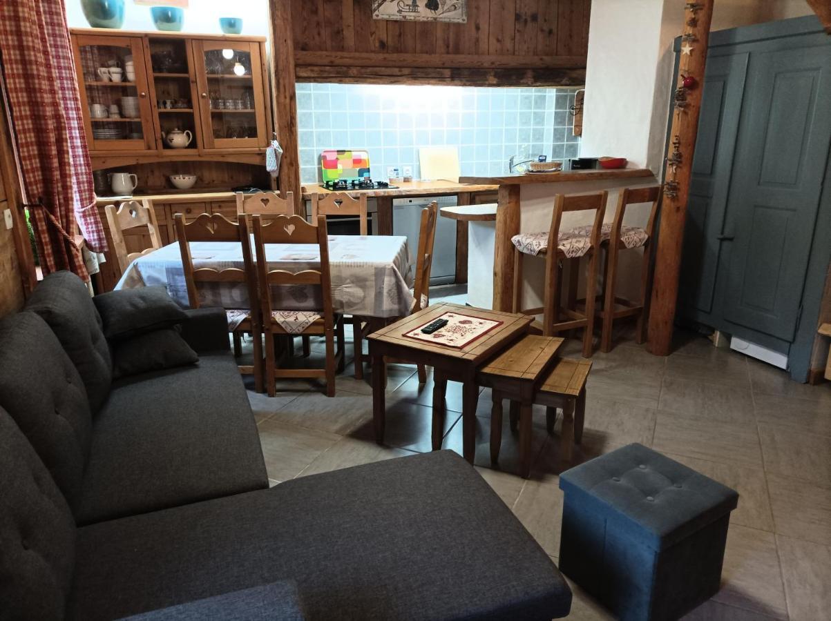 Chalet La Ferme D'Henriette, A Samoëns Kamer foto