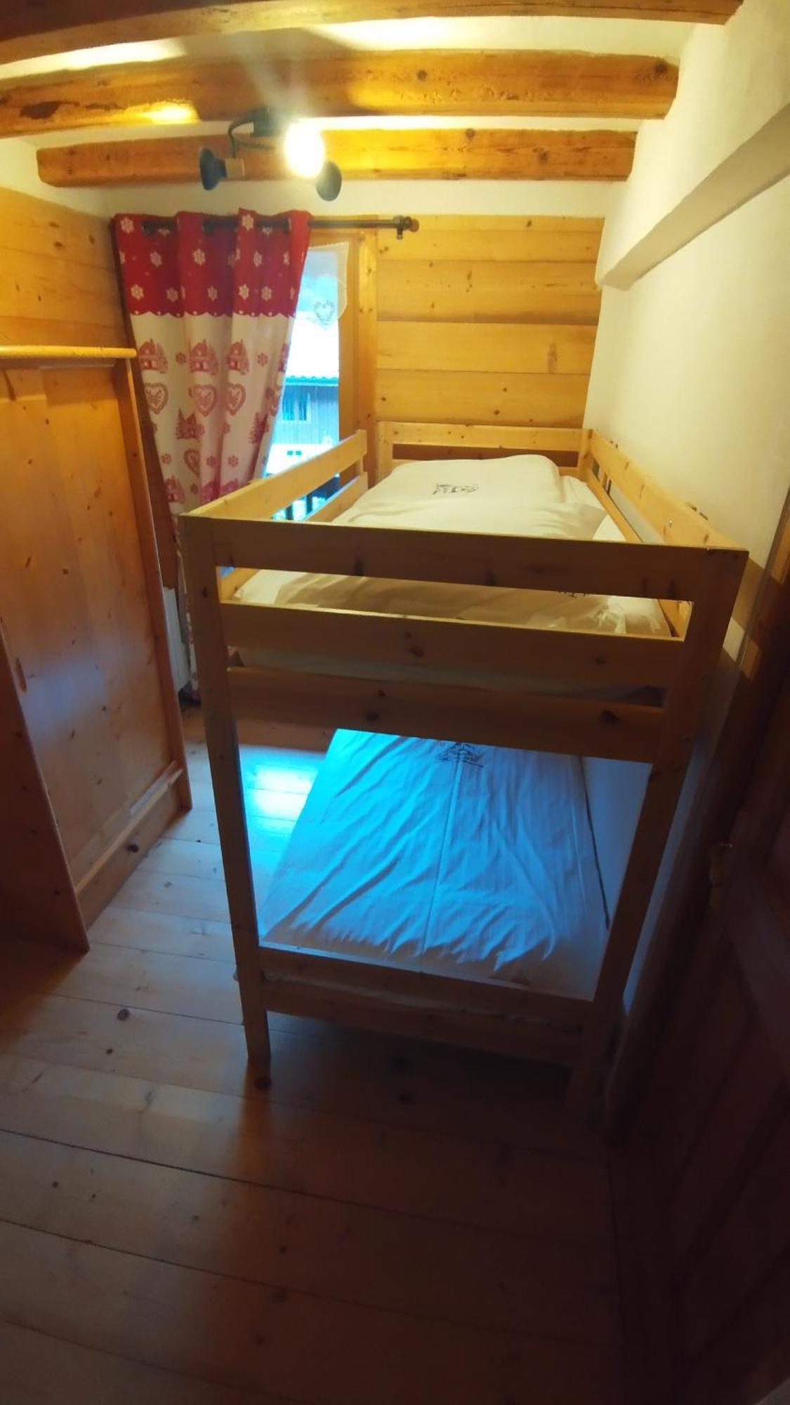 Chalet La Ferme D'Henriette, A Samoëns Kamer foto