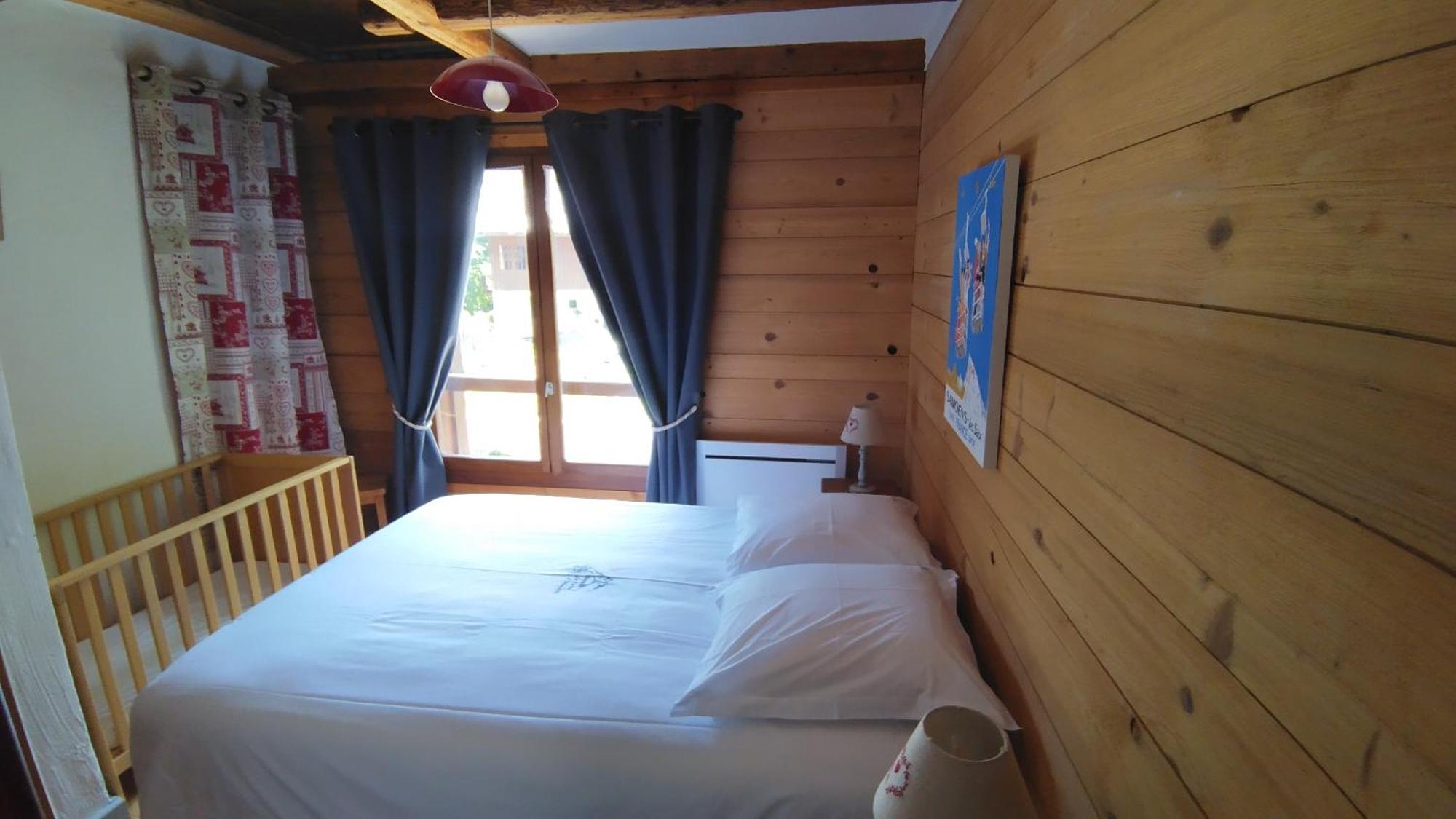 Chalet La Ferme D'Henriette, A Samoëns Kamer foto